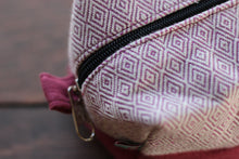 Handwoven Washbag in Pink