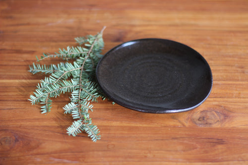 Spoon Rest in Black 6.5 inch diameter