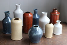 Short Bottle Vase in Stoneware White