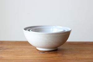 Nesting Bowls in Stoneware White