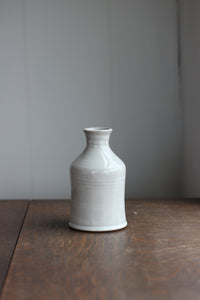 Short Bottle Vase in Stoneware White